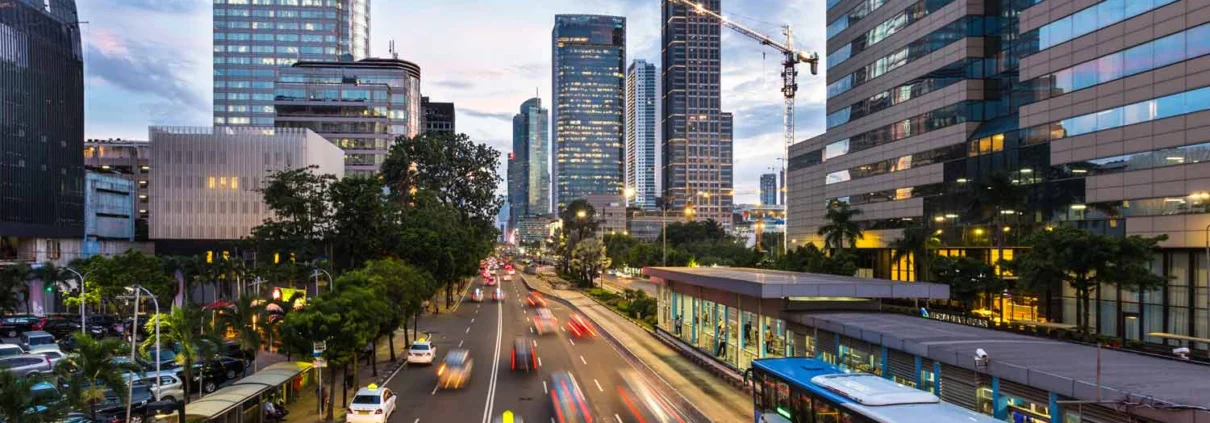 Linn ja ühistransport — Autoettevõtete Liit